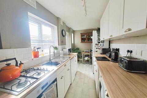 2 bedroom terraced house for sale, Milstead Road, Sheldon, Birmingham