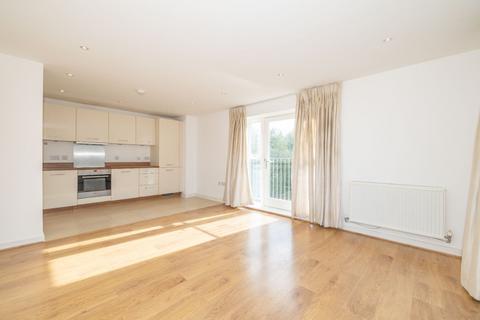 2 bedroom flat for sale, Westwood Drive, Canterbury, Kent, CT2