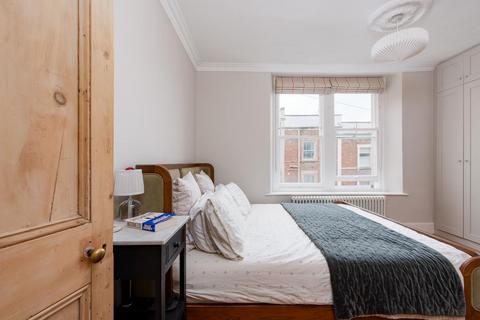 5 Ambra Terrace, Bristol, BS8 4RG