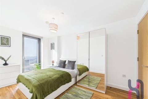 2 bedroom flat for sale, Media City, Michigan Point Tower D, 18 Michigan Avenue, Salford, M50