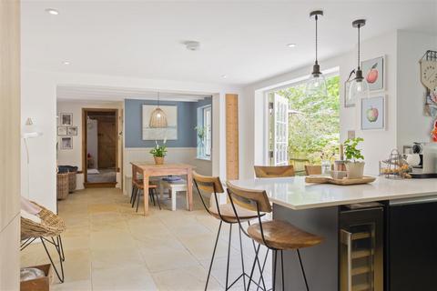 4 bedroom detached house for sale, Church Lane, Lewknor