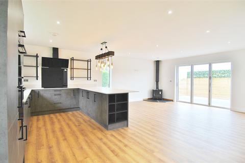 3 bedroom bungalow for sale, Selwyn Close, Ryeford, Stonehouse, Gloucestershire, GL10