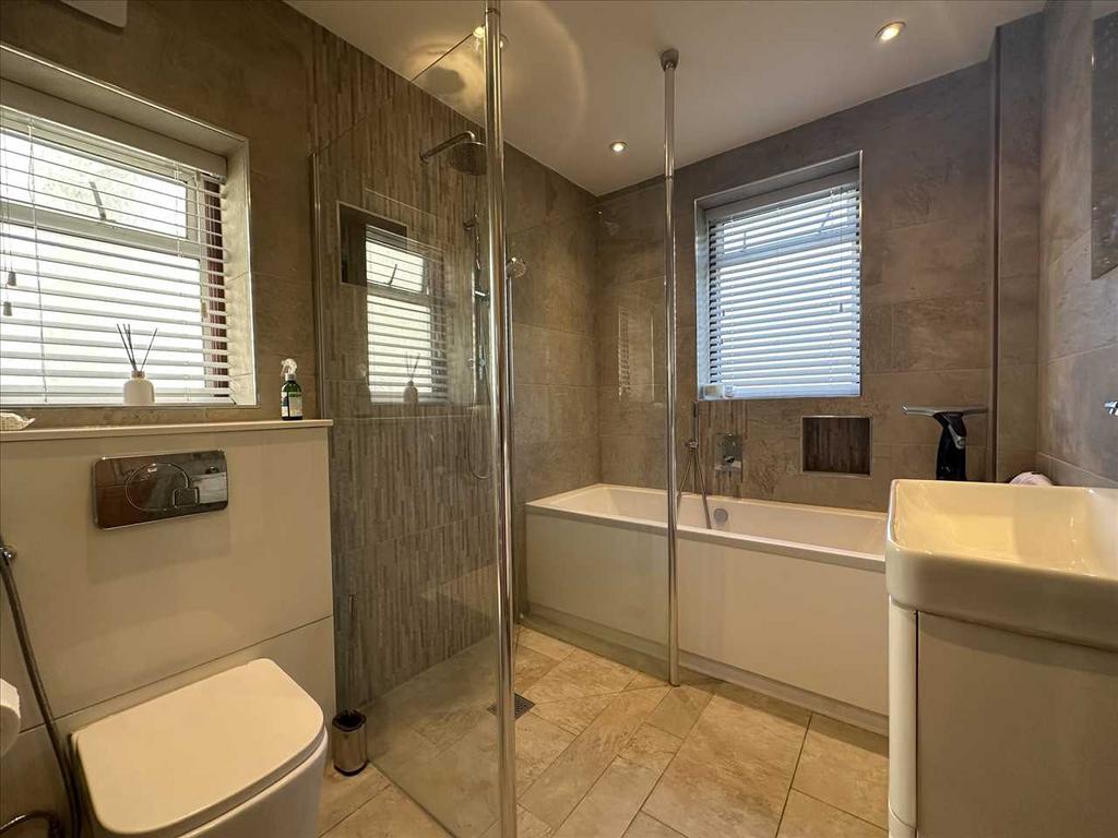 Family bathroom
