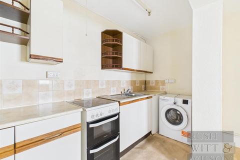 2 bedroom flat for sale, 16 Market Street, St. Leonards-On-Sea