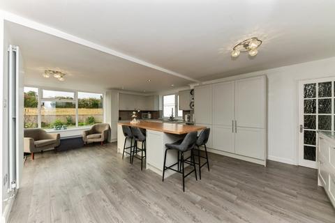 Four Winds Barton Street, Laceby, Grimsby, DN37 7LF