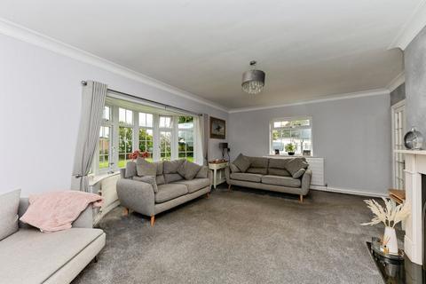 Four Winds Barton Street, Laceby, Grimsby, DN37 7LF