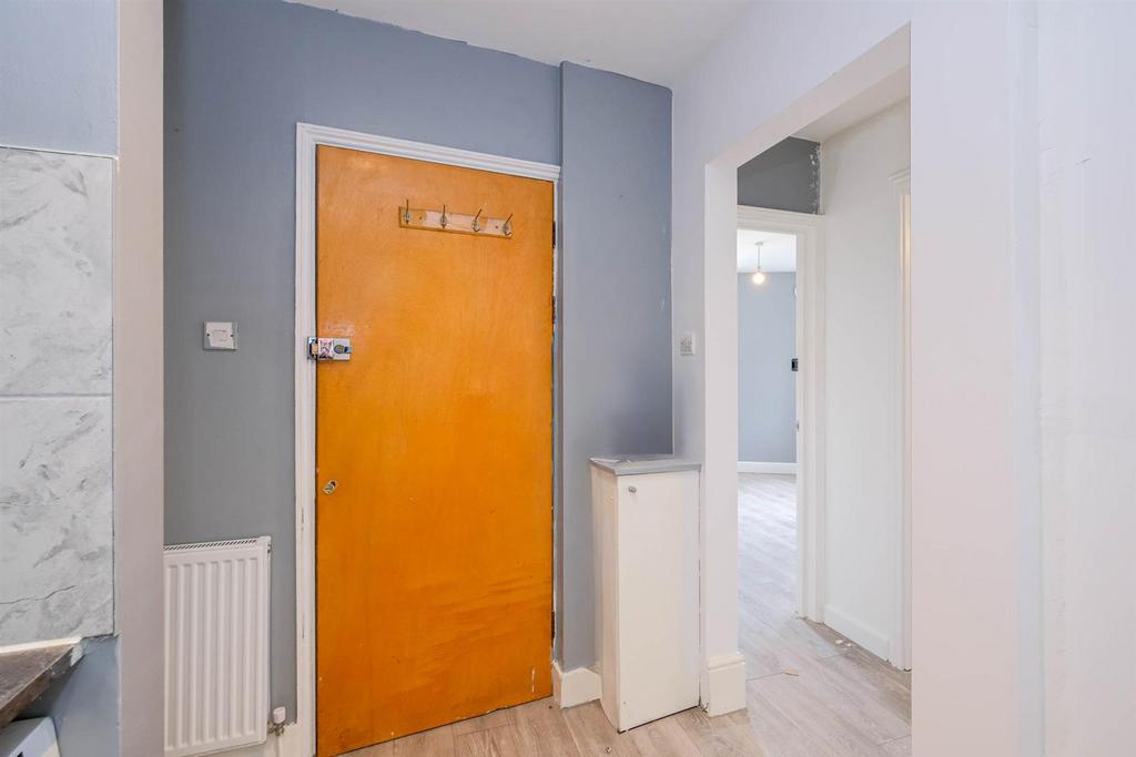 65 Woodford Road-10.jpg