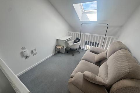 undefined, 1 Viaduct Road, Leeds LS4