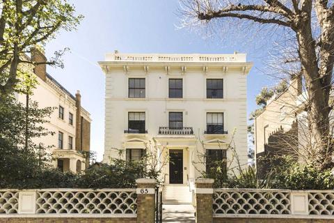 3 bedroom apartment to rent, Addison Road, Kensington, W14