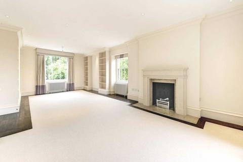 3 bedroom apartment to rent, Addison Road, Kensington, W14