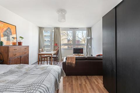 2 bedroom flat for sale, Stanhope Street, London NW1