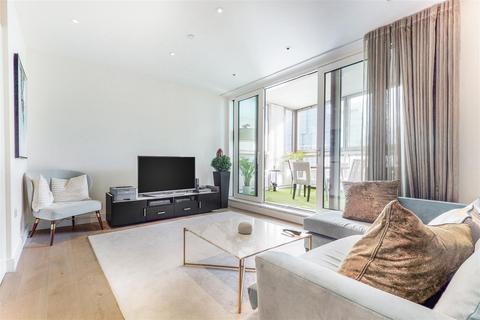 2 bedroom apartment to rent, Cascade Court, Chelsea Vista