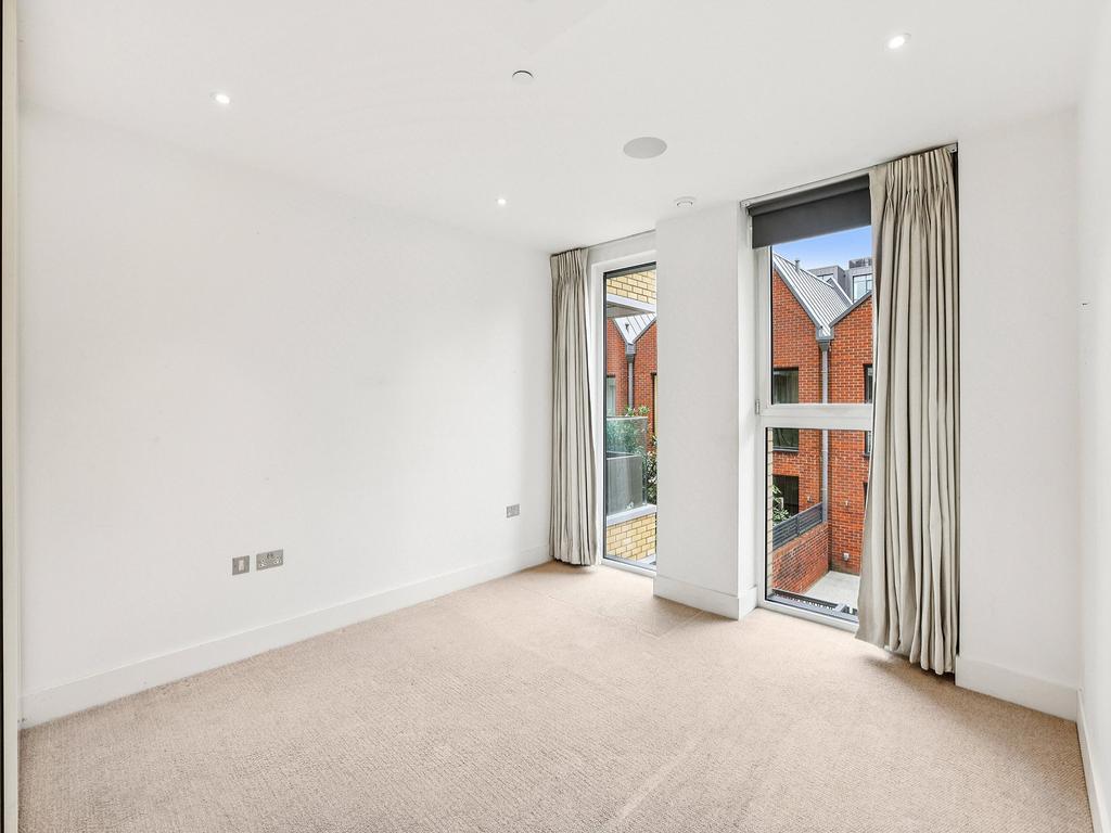 Westbourne Apartment