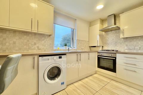 2 bedroom flat for sale, Calderpark Street, Lochwinnoch