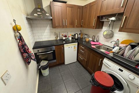 1 bedroom apartment for sale, Spathfield Court, Holmfield Close, Heaton Norris, Stockport