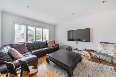 undefined, White Oak Drive, Beckenham, BR3