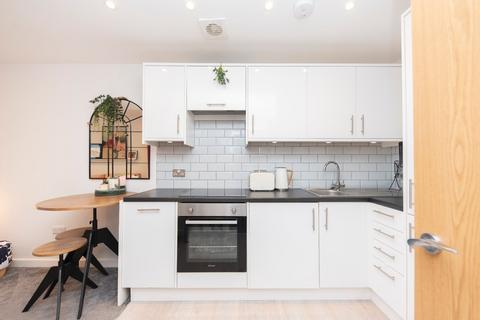 undefined, West Barnes Lane, New Malden KT3
