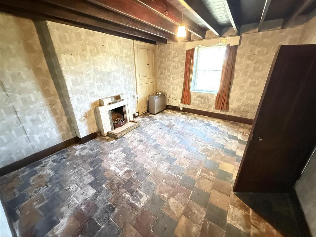 Temp Imagev FIj PX.jpg