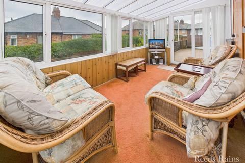 2 bedroom bungalow for sale, Prospect Park, Scarborough YO12