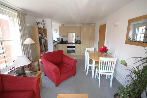 undefined, Flagstaff Court, Canterbury (Room)