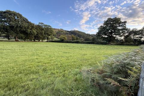 undefined, Llanddewi Brefi, Tregaron