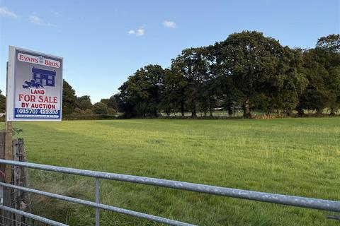 undefined, Llanddewi Brefi, Tregaron