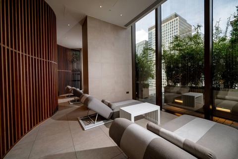 1 bedroom flat for sale, South Quay Plaza, Canary Wharf E14