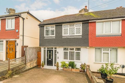 3 bedroom end of terrace house for sale, Hazelbank, Surbiton KT5