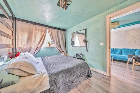 1 bedroom flat for sale, Slaidburn Street, Chelsea, London, SW10