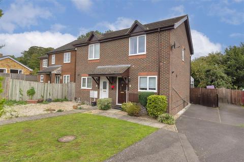 17 Lockswood, Maidstone, ME16 0NX