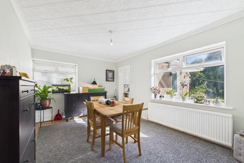 undefined, Woodlands Avenue, Sidcup DA15