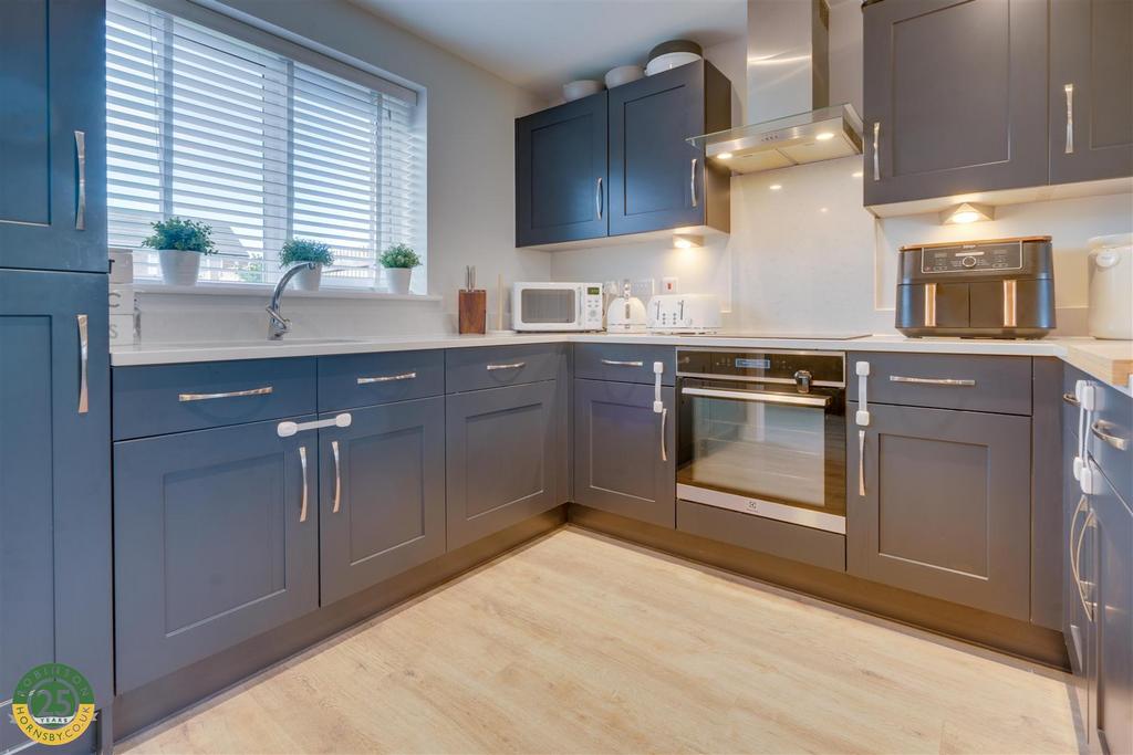Kitchen Diner 2.jpg