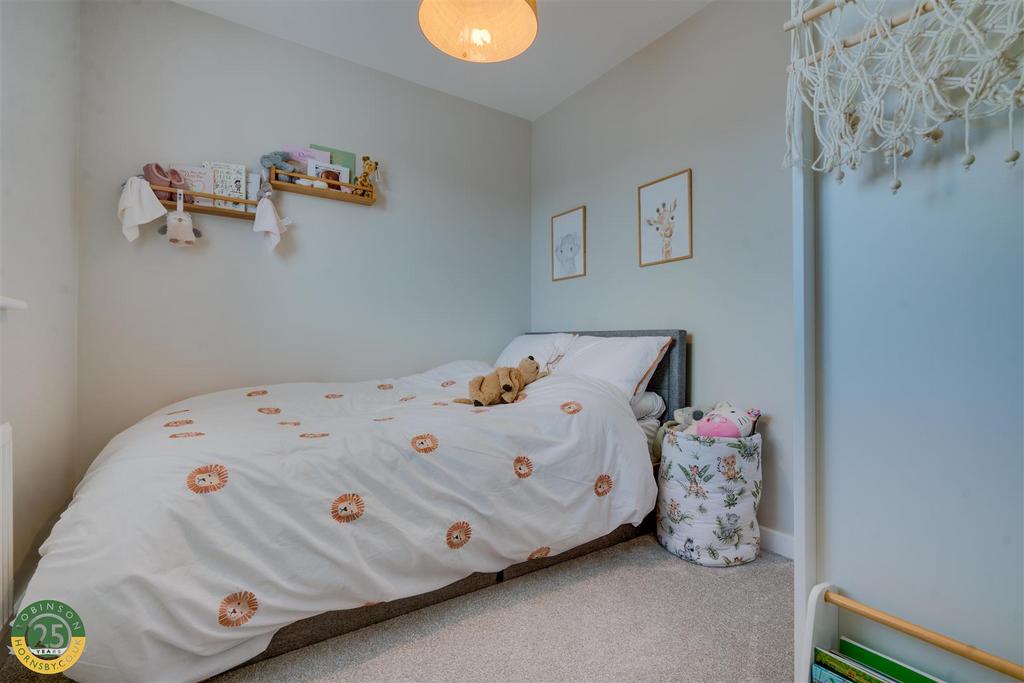 Bedroom 3- 1.jpg