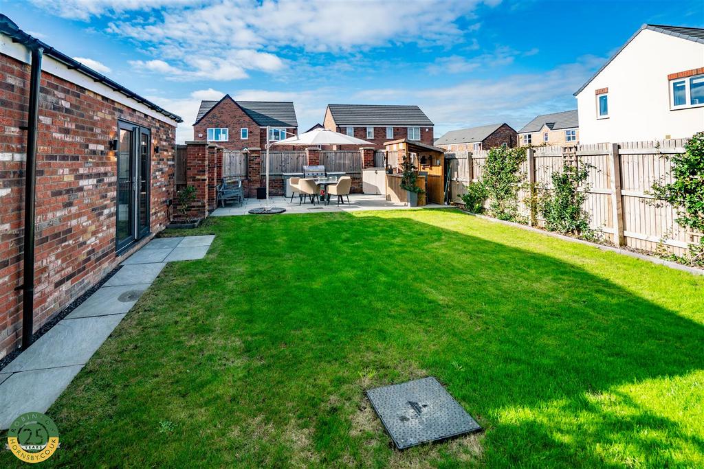 Rear Garden 4.jpg