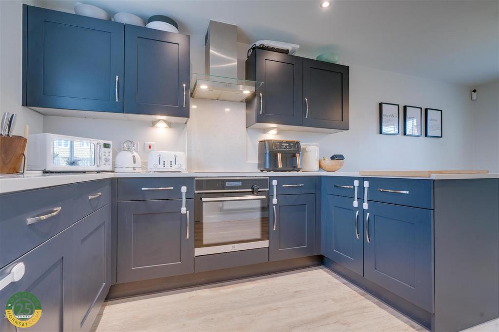 Kitchen Diner 4.jpg