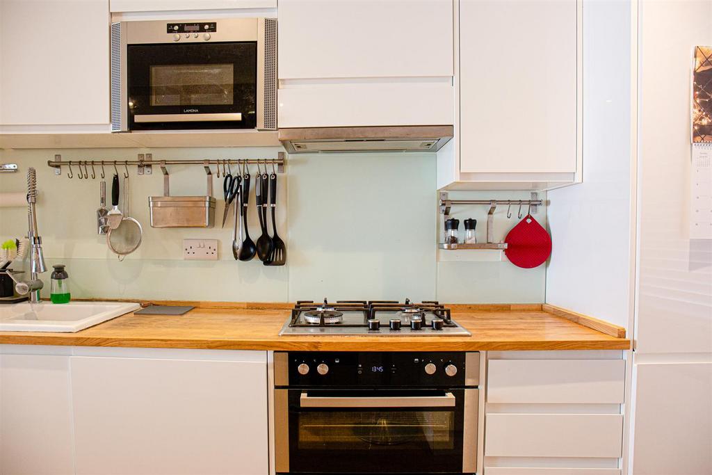 Kitchen 1 copy Alto.jpg