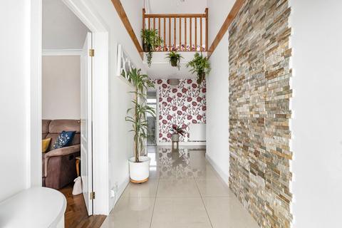 undefined, Lamellyn Drive, Truro TR1