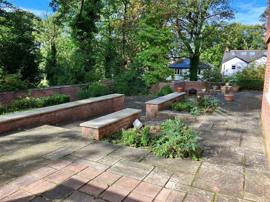 Garden.jpg