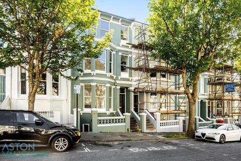 38, Eaton Place Brighton BN2
