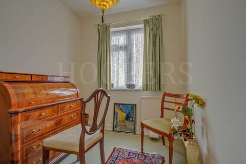 undefined, Tanfield Avenue, London, NW2