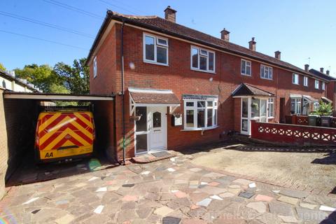 3 bedroom end of terrace house for sale, Prestwick Road, South Oxhey