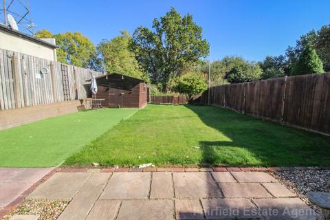 3 bedroom end of terrace house for sale, Prestwick Road, South Oxhey