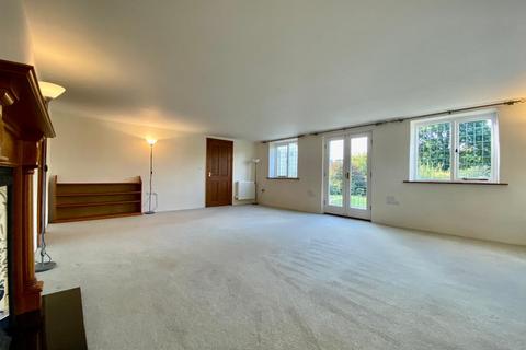 3 bedroom semi-detached house to rent, East Butterleigh EX15