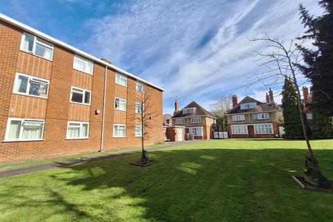 undefined, Room 15 Martindale Court
