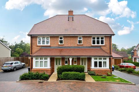 undefined, Clarence Mews, Leatherhead, KT22