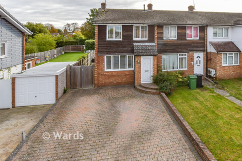 3 bedroom end of terrace house for sale, Thatcher Road, Staplehurst, Kent