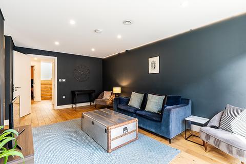 3 bedroom flat to rent,  Northdown Street, London N1