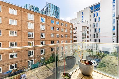 3 bedroom flat to rent,  Northdown Street, London N1