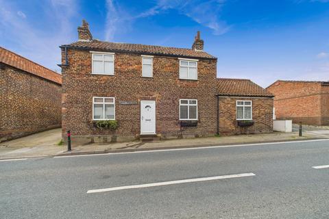 4 bedroom detached house for sale, 11 Front Street, Middleton On The Wolds, Driffield, YO25 9UA