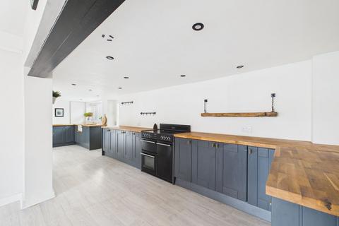 4 bedroom detached house for sale, 11 Front Street, Middleton On The Wolds, Driffield, YO25 9UA